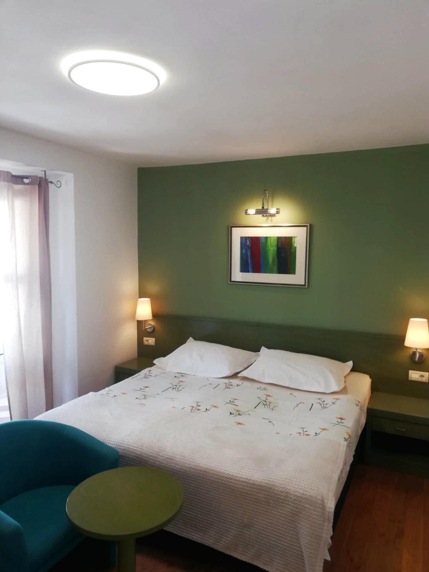 Apartmani Mistral ماكارسكا الغرفة الصورة