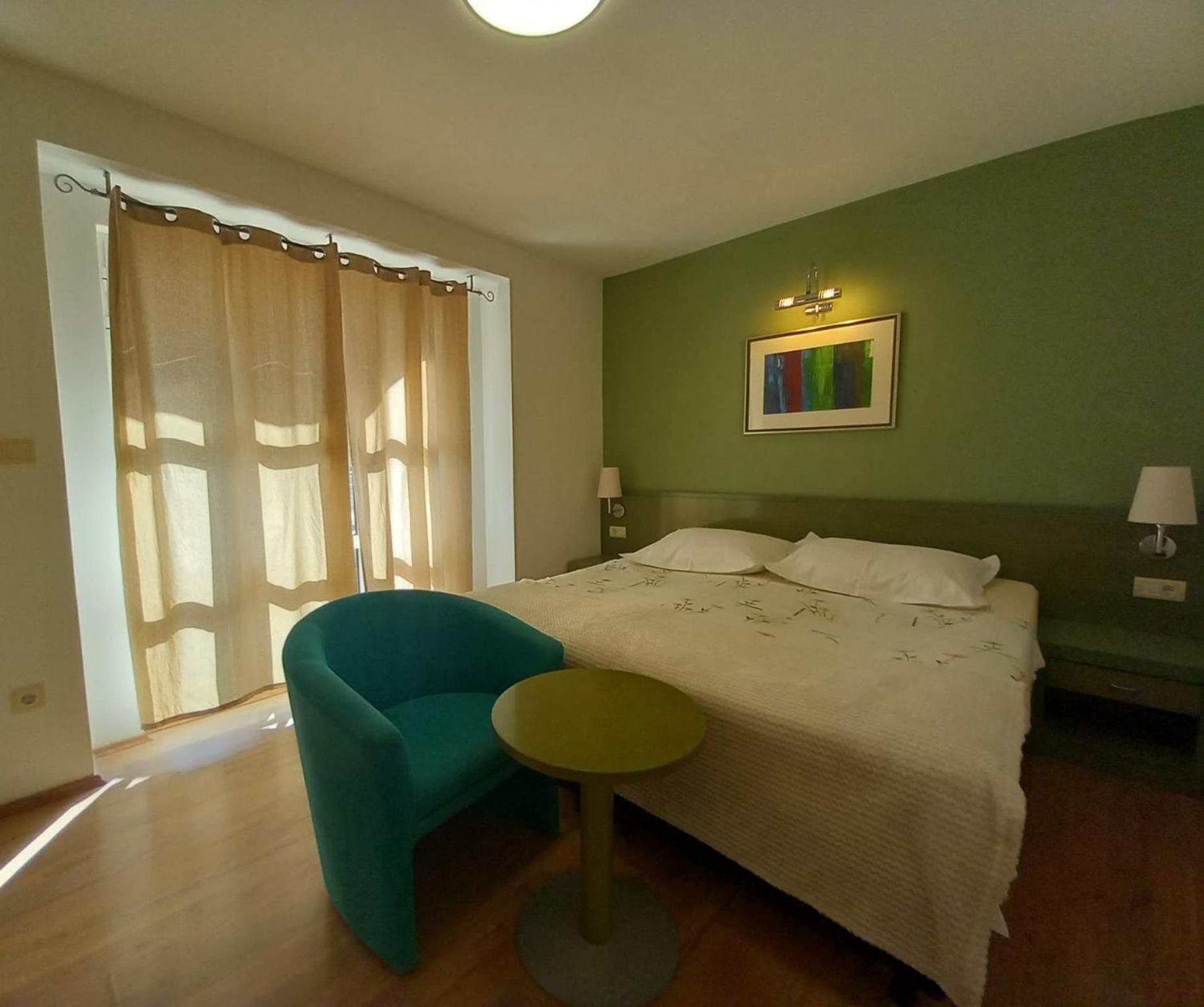 Apartmani Mistral ماكارسكا الغرفة الصورة
